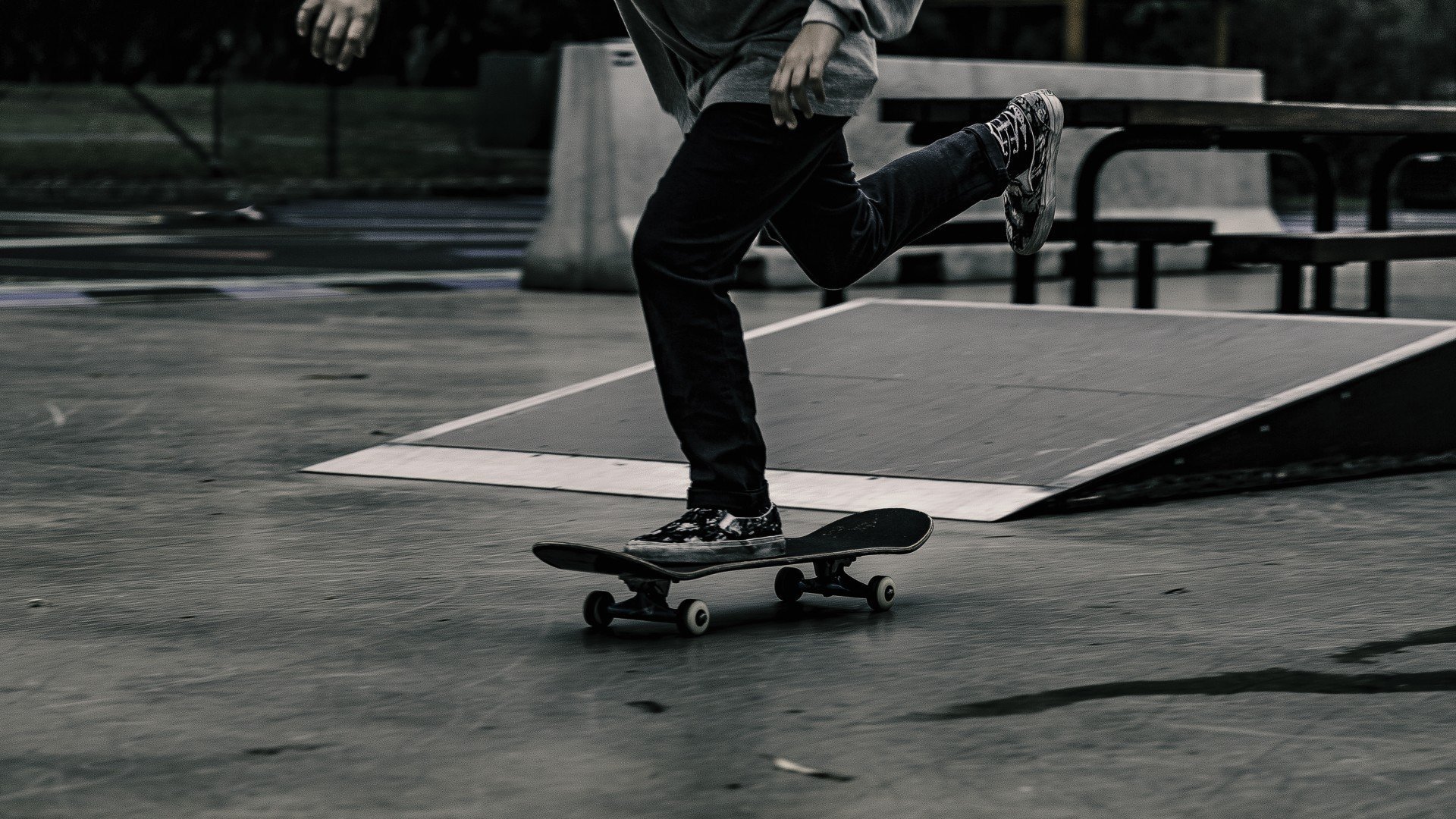 跨界封神！哈登绝杀SKT，篮球之魂燃爆电竞圈